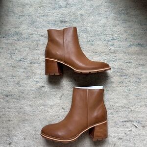 NEW Korks Kork-Ease Chandler Heeled Ankle Boots Light Tan 8 Vegan Leather